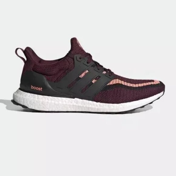 Adidas Men's Manchester United Ultra Boost DNA Running shoes Size 10.5 us FZ3620 - Picture 2 of 3